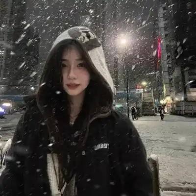 梁静萱